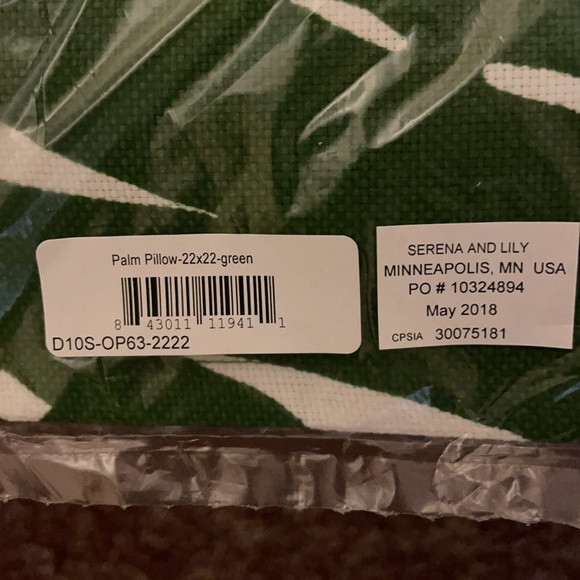 Serena & Lily pillow cases - Picture 3 of 5